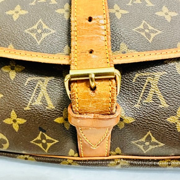 AUTHENTIC LOUIS VUITTON MONOGRAM SAUMUR 35 MADE IN FRANCE AR1924 - Picture 4 of 16